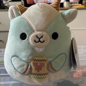 Domingo the Goat easter edition 8in